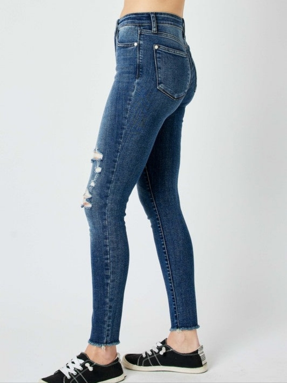 Worn-In Wonder Jeans - Picture 4 of 13
